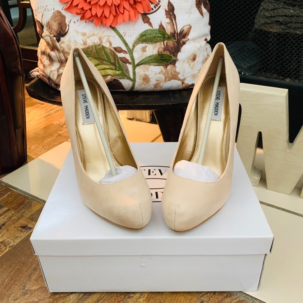 Steve Madden Zanee Camel leather Heels sz 10